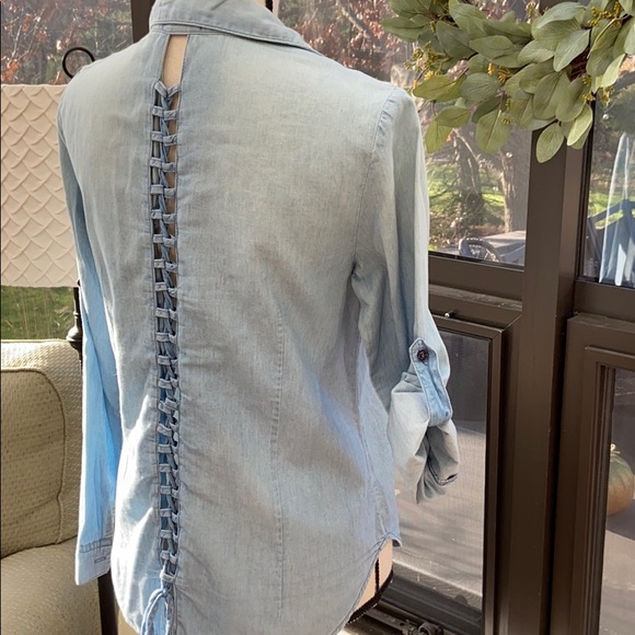Jean button down top - Picture 3 of 4